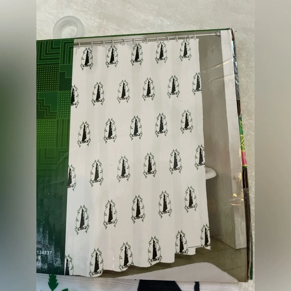 NWT Wicked Witch Elphaba Shower Curtain
